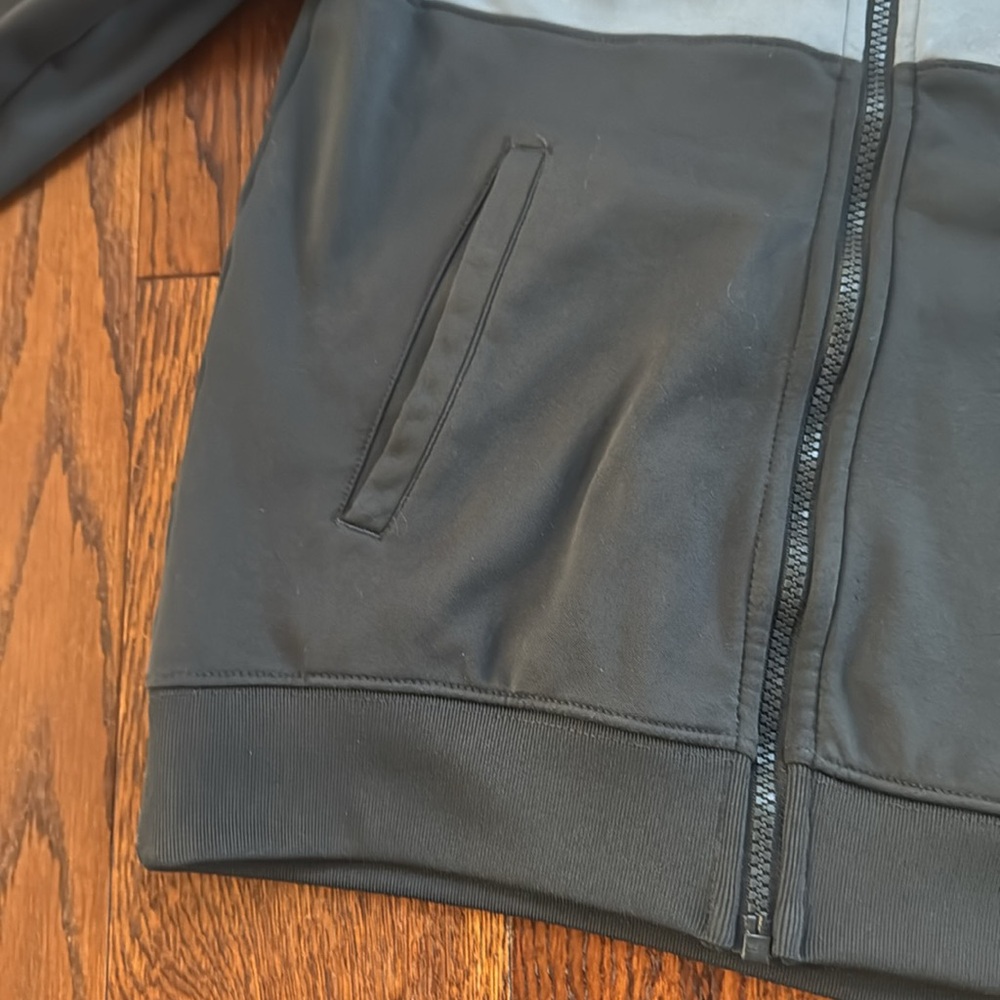 Nike Kids Gray Hoodie - Picture 4 of 8